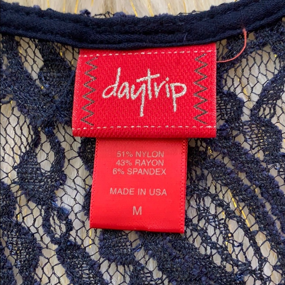 Daytrip Lace Top - Picture 2 of 7